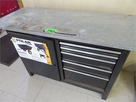 CRAFTSMAN TOOL CHEST W / WORK TABLE