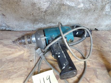 MAKITA ELECTRIC DRILL