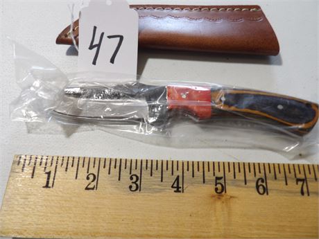 UNUSED 7.5" KNIFE  ( RED ORANGE/BLACK )