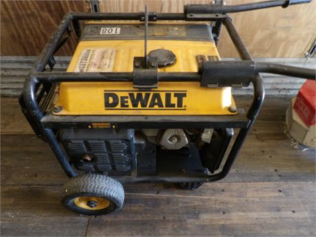 DEWALT PORTABLE GENERATOR W/ HONDA 11 HP  - DG6000E