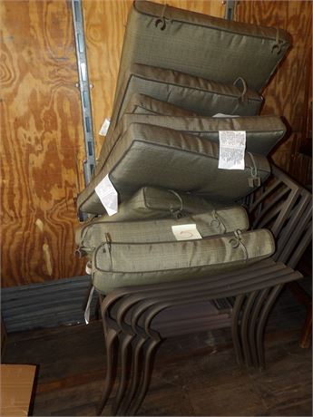 LAWN CHAIRS - CUSHIONS