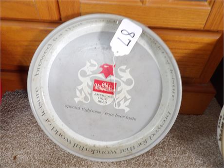 OLD MILWAUKEE METAL SERVING TRAY