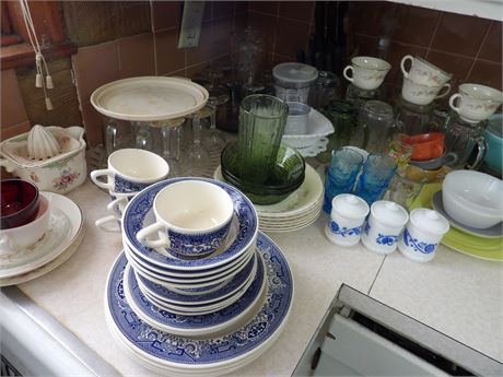 KITCHEN AREA CLEAN UP