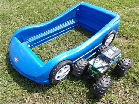 RACE CAR SAND BOX OR ETC