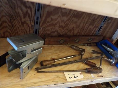 MISC TOOLS - HAND DRILL - LEVELS ETC