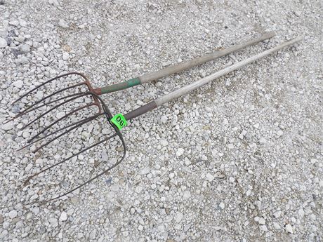 5 TINE & 4 TINE FORKS ( 2 TOTAL )