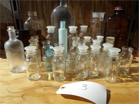 MEDICINE / SPICE GLASS BOTTLES