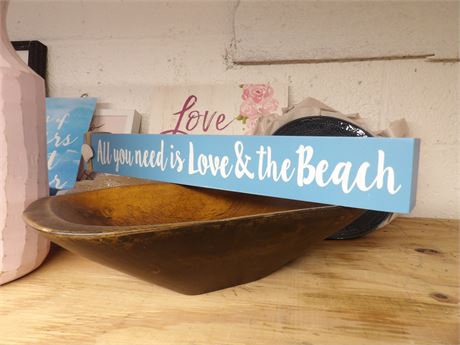 BEACH THEME DECORATIONS - BOWLS & SIGNS