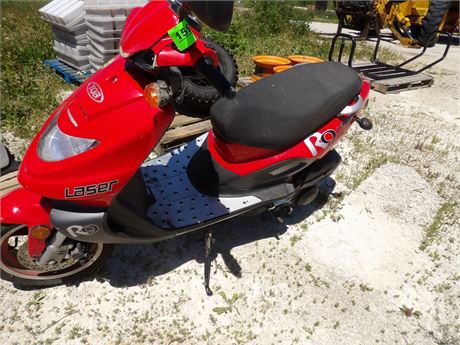 LASER R9 TGB MOPED ( PARTS/PROJECT) ( NO TITLE )  SHOWING 11,036 MILES