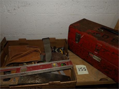 TOOL BOX W / MISC TOOLS