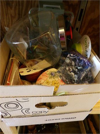MISC LOT - CANDY JAR ETC