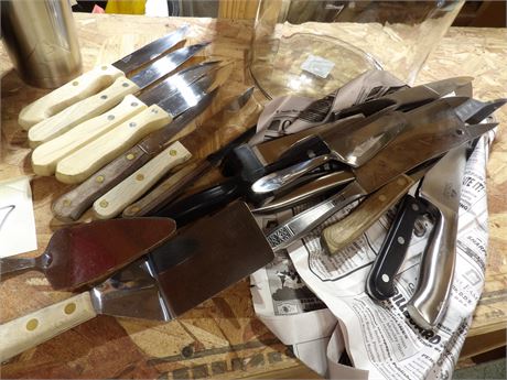 STEAK KNIVES - KITCHEN KNIVES - GLASS CANISTER W / COVER ETC