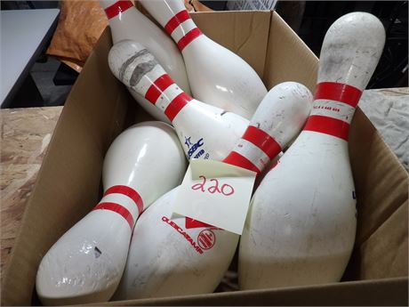 BOWLING PINS