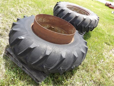 TRACTOR TIRES 18.4/34  ( DUALS W / SOME HARDWARE )