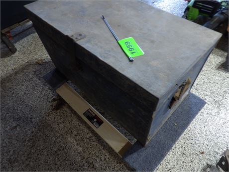 STEEL CHEST W / POWER TOOLS