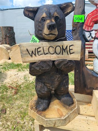 BEAR "WELCOME" CHAINSAW WOOD CARVING  ( APPROX 31" )