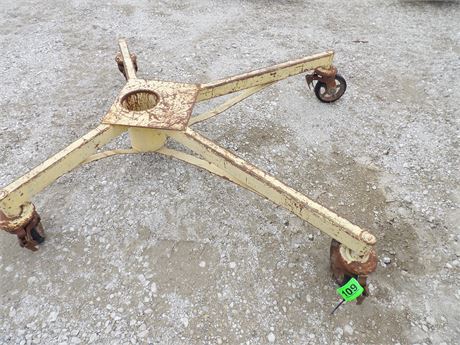 ROLL AROUND STAND