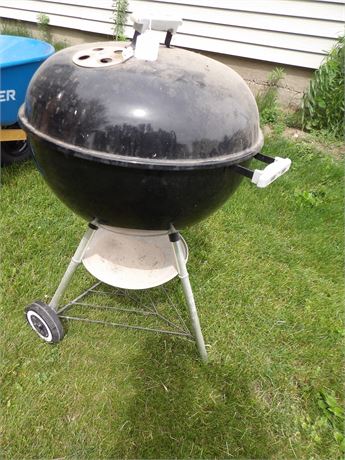 WEBER GRILL