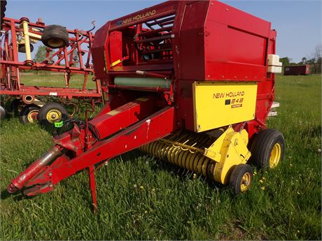 NEW HOLLAND 848 ( FAST NET ) ROUND BALER