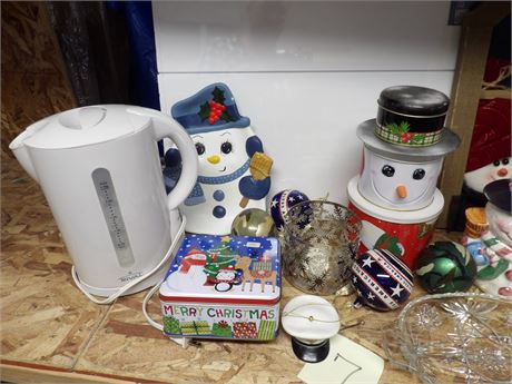 RIVAL HOT WATER PITCHER - MIDLAND RADIO - SNOWMEN COOKIE JARS - CANISTERS