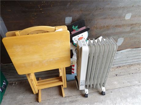 TV TABLES - CHRISTMAS DECORATION - RADIATOR HEATER