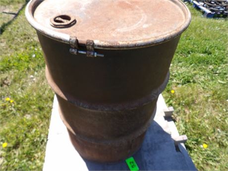 STEEL BARREL - W / PLASTIC FEED BAGS INSIDE