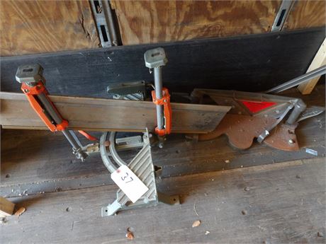 MITER SAW - CORNER MITER