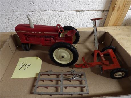 TRUE SCALE TRACTOR - SICKLE MOWER ETC