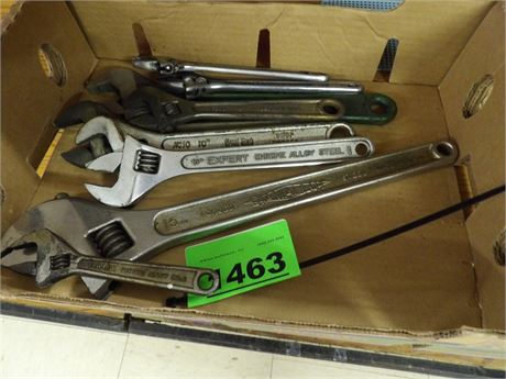 ASSORTMENT OF ADJUSTABLE WRENCHES