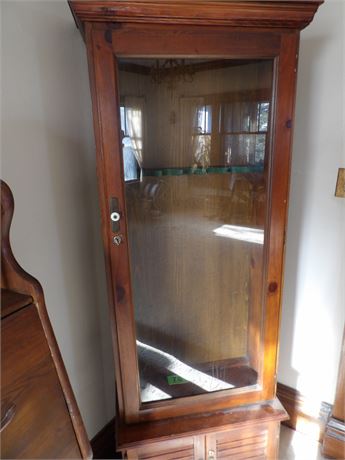 GUN CABINET