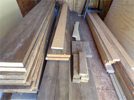 LARGE ASSORT OF LUMBER - 2x4's - 2x10's - COME LOOK