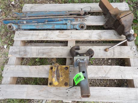 BENCH VISE - FORD TRACTOR PARTS ETC
