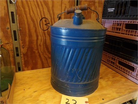 VINTAGE GAS CAN