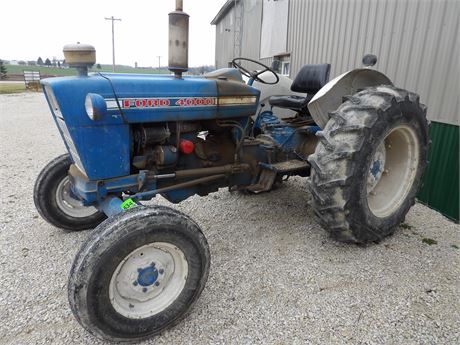 FORD 4000 (D) TRACTOR - WF - 3PT -  RUNS - DRIVES