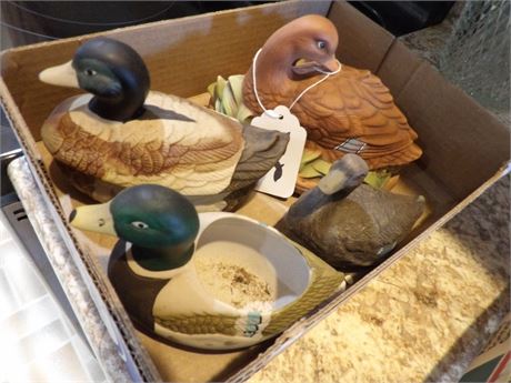 CERAMIC DUCKS