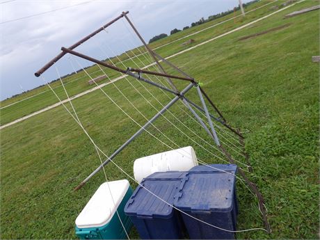 ROTARY CLOTHESLINE RACK - COOLER - TUBS