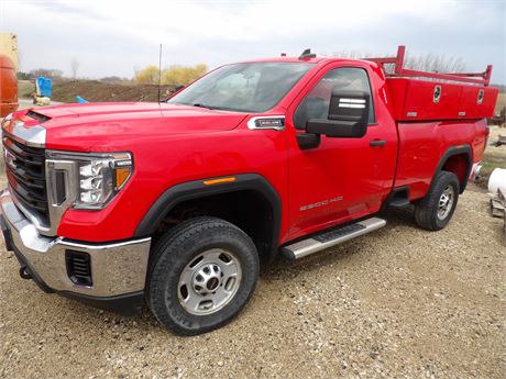 2020 GMC  - 2 WD - RUNS - DRIVES - HAS TITLE