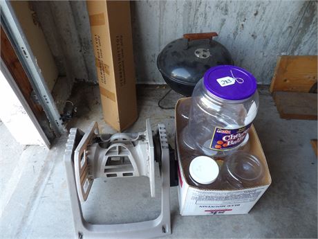 SMALL GRILL - HOSE REEL PLUS MORE