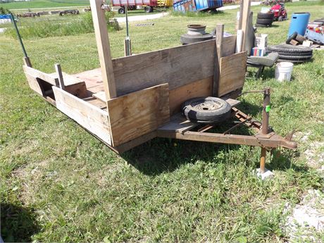 SINGLE AXLE TRAILER ( ALL WOOD SIDES & BOTTOM ) NO TITLE