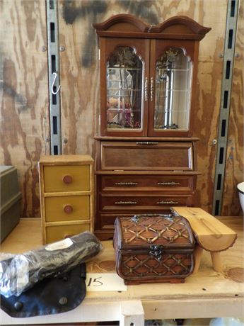 JEWELRY BOX - WICKER JEWELRY BOX - PLUS MORE