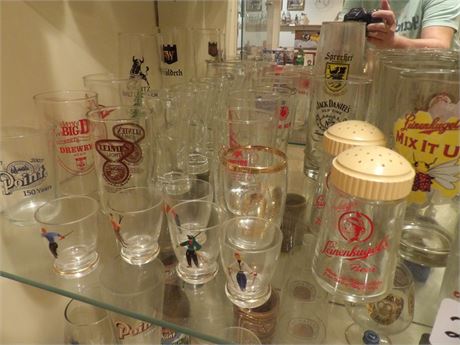 LEINENKUGELS - GLASSES - SHOT GLASSES ( 1 SHELF )