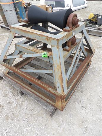 PIPE LINE ROLLER STANDS ( 2 TOTAL )
