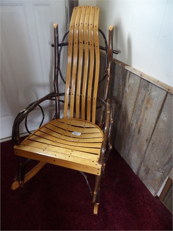 ADULT WOODEN ROCKING CHAIR