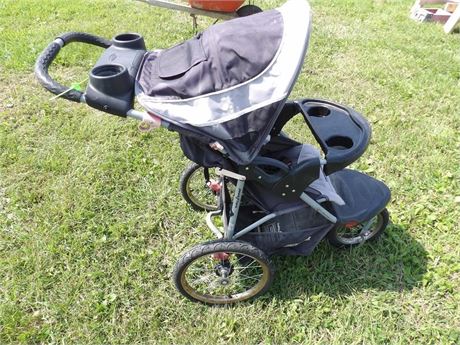EXPEDITION STROLLER