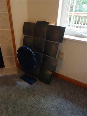 WALL DECORATIONS - METAL & WOOD
