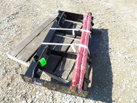 BALE SPEAR SKID MT