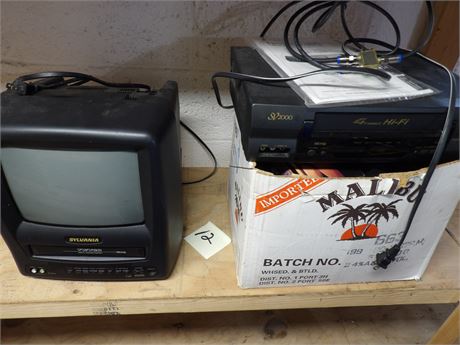 SMALL TV - VHS PLAYER ETC