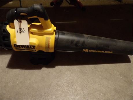 DEWALT LEAF BLOWER