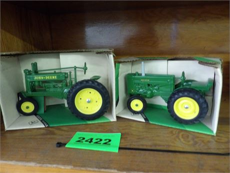 JD 1934 TRACTOR "A" - DC- 1/16 SCALE - JD "M" TRACTOR - DIECAST - 1/16 SCALE