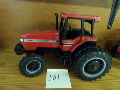 CASE IH 7250 TRACTOR